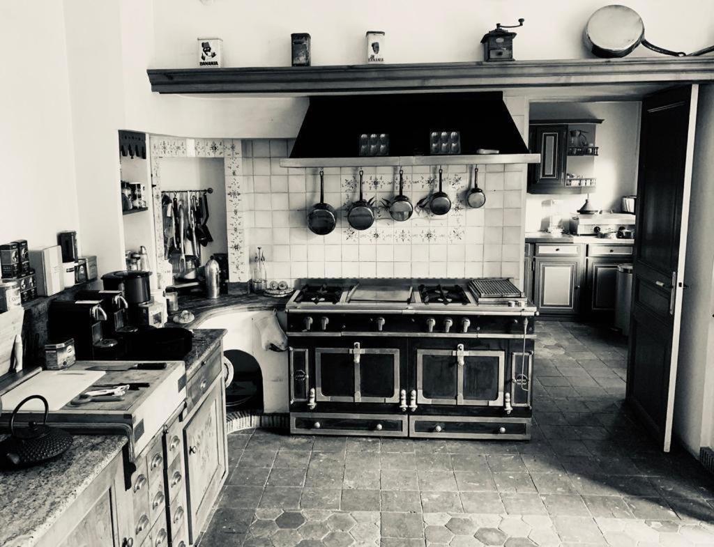 Beautiful Country House Located 50Min From Paris Eiffel Tour - Demeure D'Exception A 50Min De Paris Tour Eiffel Hodent 외부 사진